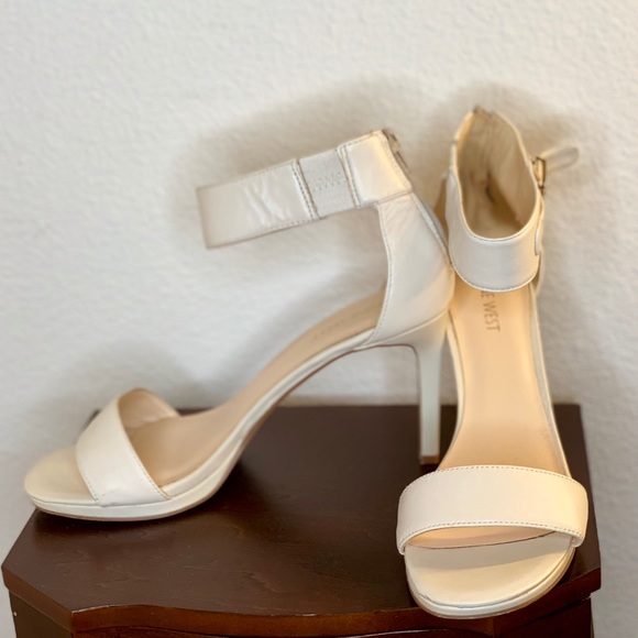 Nine West heels - Picture 2 of 2